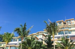 Beachy multi-unit homes in LA.